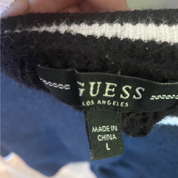 Guess Cropped Sweater - Picture 3 of 3